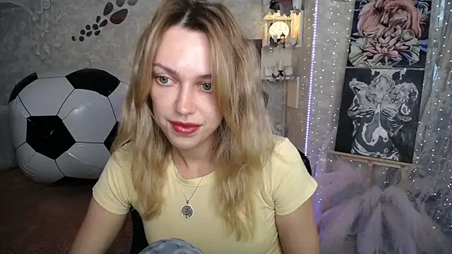 NickyAdamidi online show from June 23, 2026, 4:16 pm