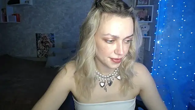 Snapshot of NickyAdamidi chatting on November 29, 2025, 5:02 pm NickyAdamidi online show from November 29, 2025, 5:02 pm