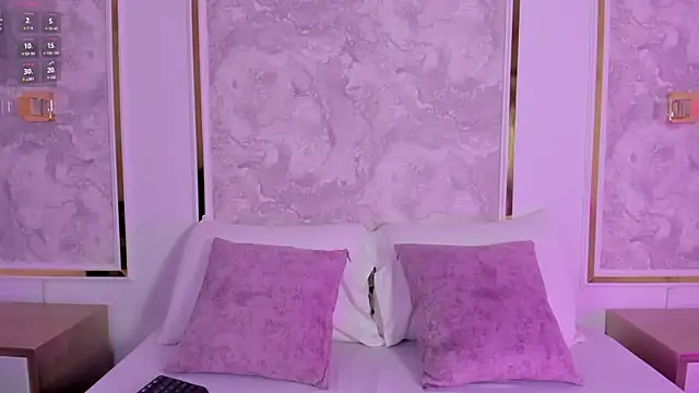 Snapshot of giselle_anelise chatting on April 18, 2026, 2:14 am giselle anelise online show from April 18, 2026, 2:14 am