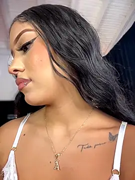 Snapshot of MystiqueXXX chatting on March 11, 2026, 2:00 pm MystiqueXXX online show from March 11, 2026, 2:00 pm