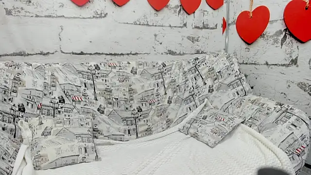 Snapshot of Sunny_Sammy chatting on December 2, 2025, 3:30 am Sunny Sammy online show from December 2, 2025, 3:30 am