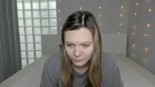 Sunny Sammy online show from December 21, 2025, 1:19 am