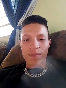 Snapshot of elinnki chatting on November 14, 2025, 9:07 pm elinnki online show from November 14, 2025, 9:07 pm