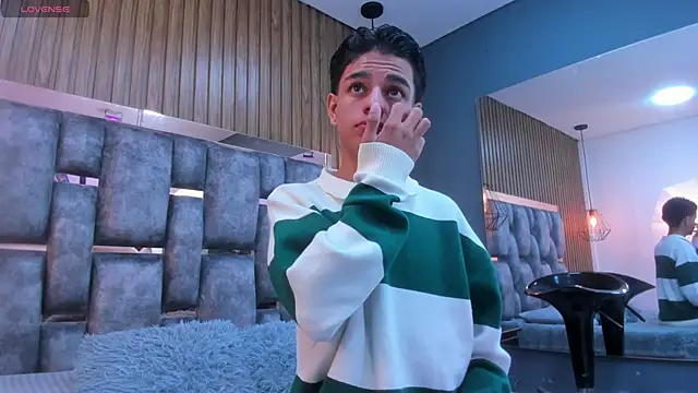 owen  johnson online show from January 14, 2026, 11:58 am