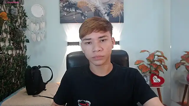 nathanclay online show from December 16, 2025, 3:55 am