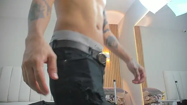 Snapshot of lilyth_adam chatting on November 13, 2025, 7:40 pm lilyth adam online show from November 13, 2025, 7:40 pm