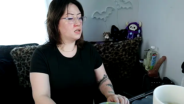 Snapshot of HarleyDemon666 chatting on August 5, 2026, 10:26 pm HarleyDemon666 online show from August 5, 2026, 10:26 pm