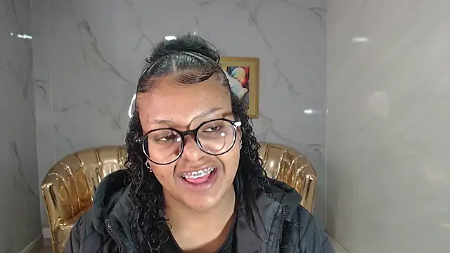 afrodita9 s online show from September 28, 2025, 1:29 pm