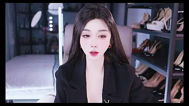 Snapshot of kelariy chatting on October 17, 2025, 1:57 pm kelariy online show from October 17, 2025, 1:57 pm