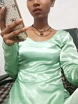 kaju79 online show from July 17, 2026, 3:48 am