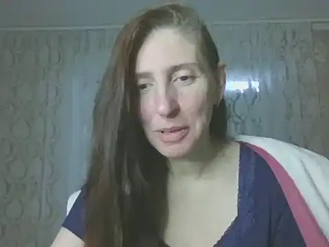 Snapshot of CandiCole chatting on November 13, 2025, 5:00 am CandiCole online show from November 13, 2025, 5:00 am