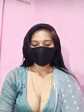 NEHA-DESHI999 online show from May 13, 2026, 4:58 pm