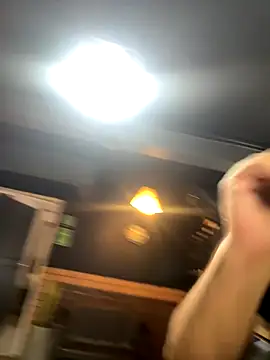 Snapshot of Yuber3 chatting on October 1, 2025, 8:52 am Yuber3 online show from October 1, 2025, 8:52 am