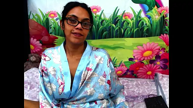 indiandesire4u69 online show from November 13, 2025, 4:16 am