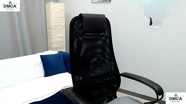 Pion 01 online show from October 17, 2025, 8:17 am