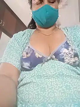 Snapshot of Tamil_Sivani chatting on October 22, 2025, 6:13 am Tamil Sivani online show from October 22, 2025, 6:13 am