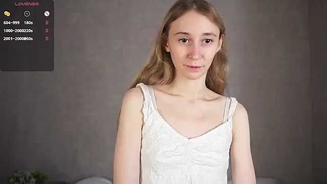Snapshot of BeatrixHiett chatting on September 17, 2025, 7:32 am BeatrixHiett online show from September 17, 2025, 7:32 am