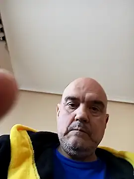 geli45 online show from October 10, 2025, 12:50 pm