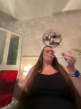 Snapshot of BuxomKitty_BBW chatting on April 2, 2026, 6:36 pm BuxomKitty BBW online show from April 2, 2026, 6:36 pm