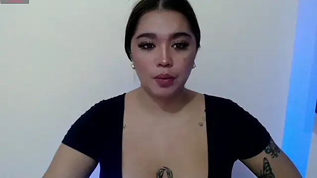 Snapshot of _GoddessShemalex chatting on February 12, 2026, 2:11 am GoddessShemalex online show from February 12, 2026, 2:11 am
