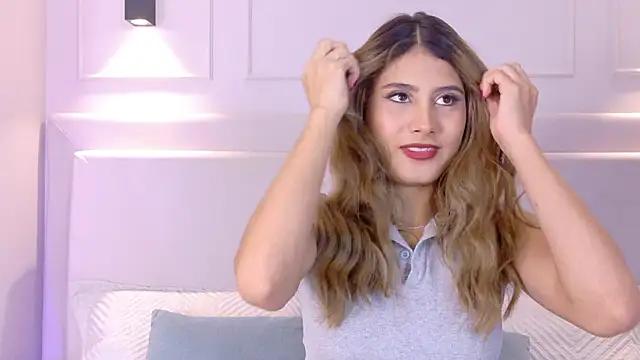 Snapshot of ZoehAngel chatting on November 28, 2025, 11:32 am ZoehAngel online show from November 28, 2025, 11:32 am