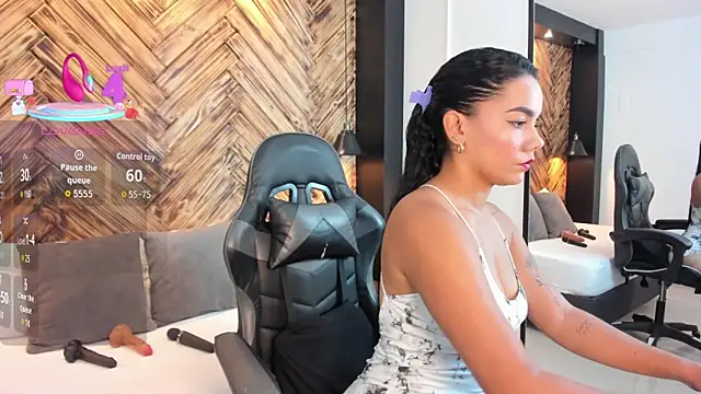 Snapshot of dana_daree chatting on June 11, 2026, 7:22 pm dana daree online show from June 11, 2026, 7:22 pm