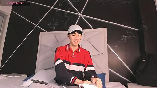 Snapshot of AerumChae chatting on April 7, 2026, 11:56 am AerumChae online show from April 7, 2026, 11:56 am