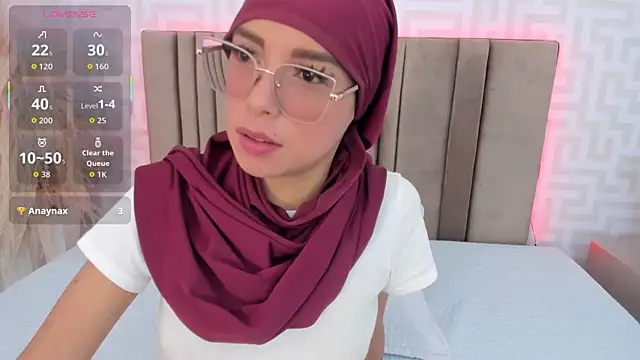naishaa  online show from June 15, 2026, 5:01 pm