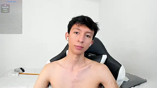 Snapshot of philip_twinkk chatting on October 9, 2025, 2:12 am philip twinkk online show from October 9, 2025, 2:12 am