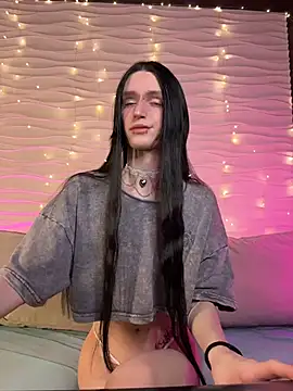 madi snow online show from March 24, 2026, 5:40 am