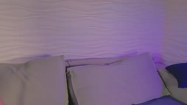 madi snow online show from October 18, 2025, 5:09 am