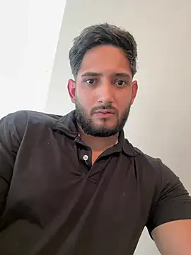 Snapshot of Sexys95 chatting on April 7, 2026, 9:05 pm Sexys95 online show from April 7, 2026, 9:05 pm