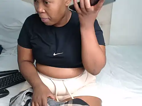 Snapshot of Lolly_Ramochele chatting on March 8, 2026, 5:38 pm Lolly Ramochele online show from March 8, 2026, 5:38 pm