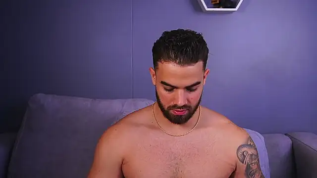 Snapshot of Paul_Phoenix chatting on November 26, 2025, 7:58 pm Paul Phoenix online show from November 26, 2025, 7:58 pm