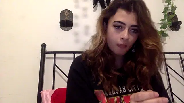 piccolaflo online show from February 9, 2026, 5:22 pm