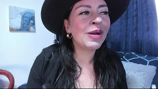 Snapshot of dacotag chatting on November 20, 2025, 11:33 am dacotag online show from November 20, 2025, 11:33 am