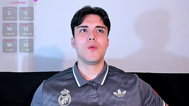 jasonxd9898 online show from October 12, 2025, 12:01 am