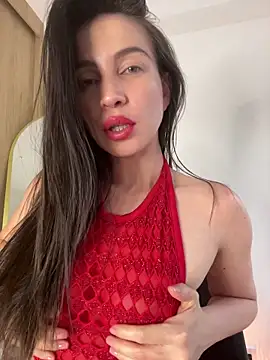 karinasantos  online show from April 16, 2026, 10:45 pm