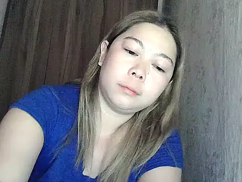 mimi15 online show from June 18, 2026, 8:13 am