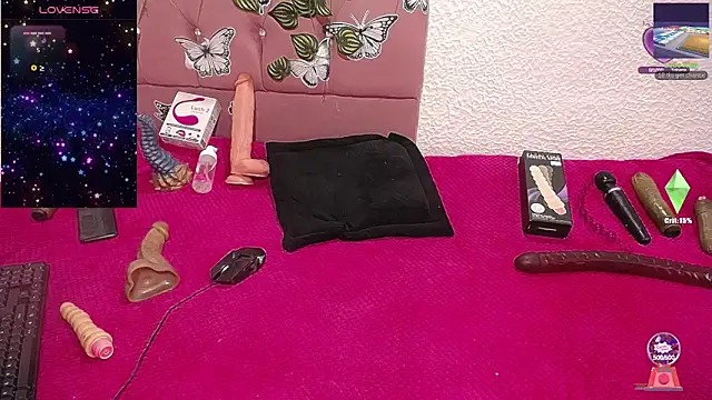 wetmoonhott online show from February 17, 2026, 12:35 pm