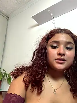 ladulcemary online show from October 6, 2025, 12:12 am