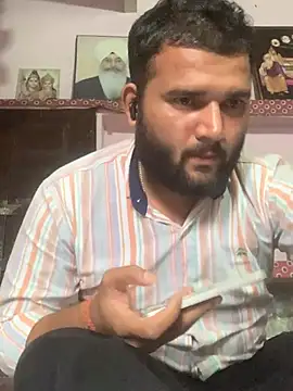 Snapshot of amitsharma7868 chatting on July 23, 2026, 11:40 am amitsharma7868 online show from July 23, 2026, 11:40 am