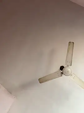 amitsharma7868 online show from November 15, 2025, 5:33 am