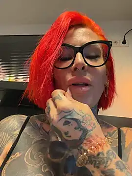 CatCoxx online show from July 12, 2026, 5:19 am