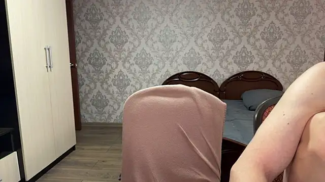 Snapshot of cutemilana_sexwife chatting on June 14, 2026, 1:01 pm cutemilana sexwife online show from June 14, 2026, 1:01 pm