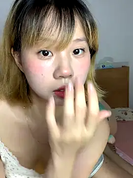 Snapshot of zhaomosheng125216 chatting on October 10, 2025, 1:06 am zhaomosheng125216 online show from October 10, 2025, 1:06 am