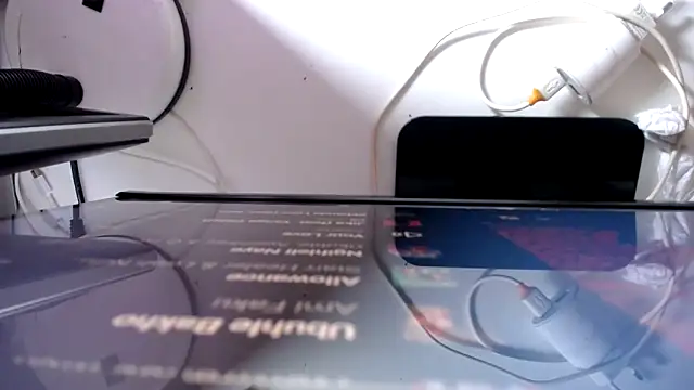 Snapshot of EssenceLovers chatting on November 22, 2025, 7:40 am EssenceLovers online show from November 22, 2025, 7:40 am