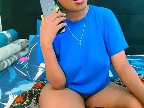 Snapshot of CreamySexyPussy chatting on October 28, 2025, 8:30 pm CreamySexyPussy online show from October 28, 2025, 8:30 pm