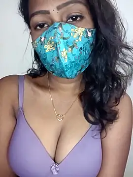 Snapshot of Tamil_kavinila chatting on December 3, 2025, 5:08 am Tamil kavinila online show from December 3, 2025, 5:08 am