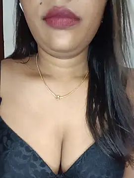 Snapshot of Tamil_kavinila chatting on June 25, 2026, 4:32 am Tamil kavinila online show from June 25, 2026, 4:32 am